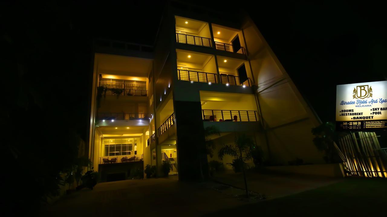 Hotel Twenty Two Binaweli à Weligama Extérieur photo