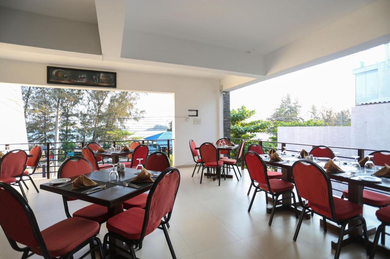 Hotel Twenty Two Binaweli à Weligama Extérieur photo