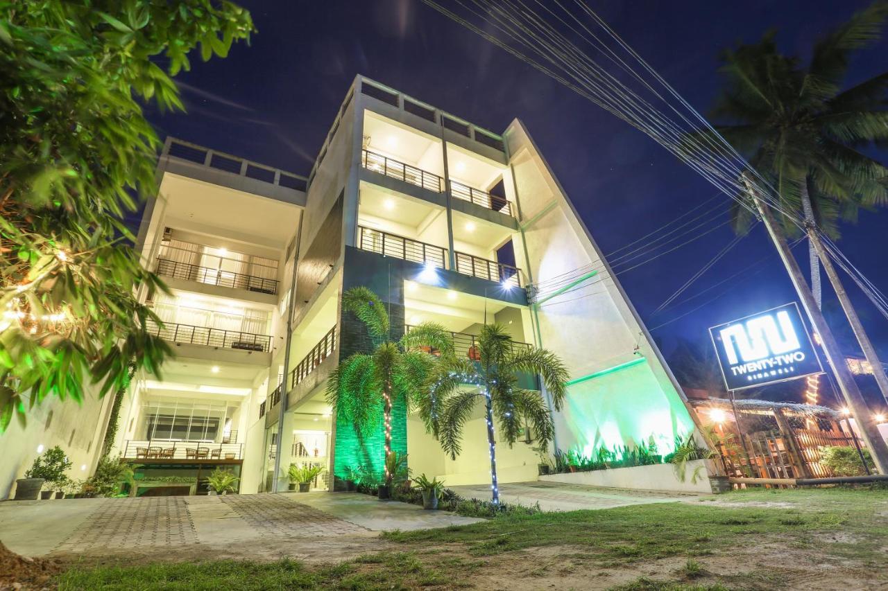 Hotel Twenty Two Binaweli à Weligama Extérieur photo